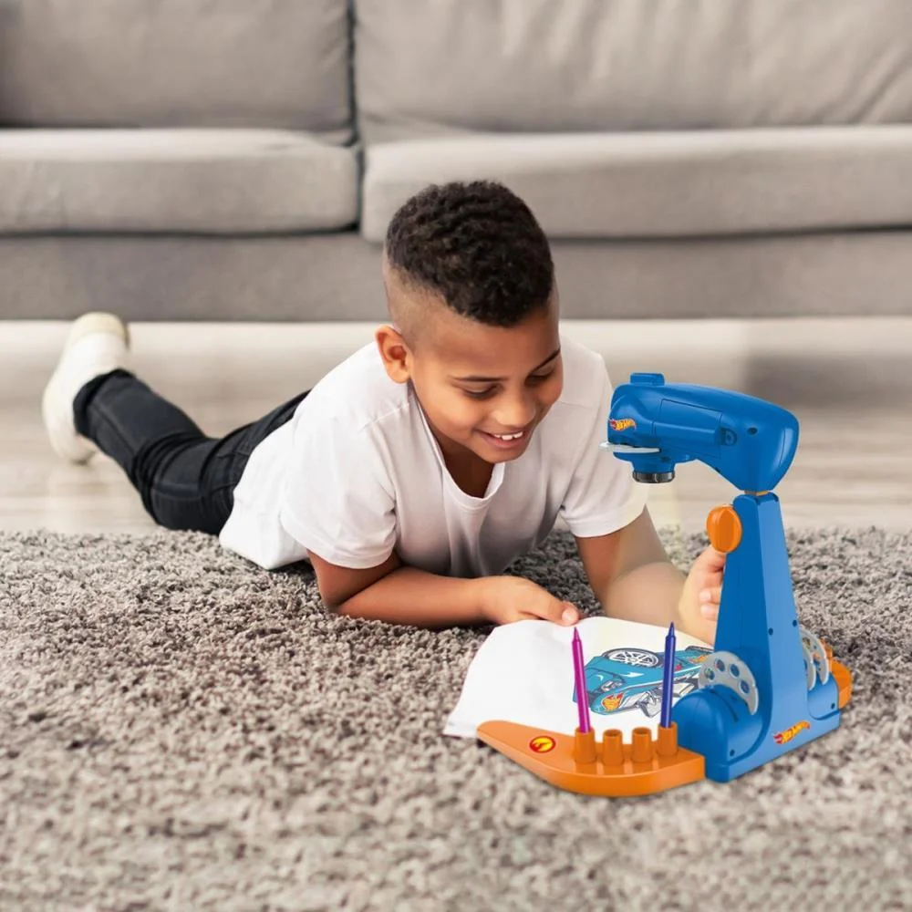 Brinquedo Para Colorir Mesa Projetora Hot Wheels Multikids - imagem 5