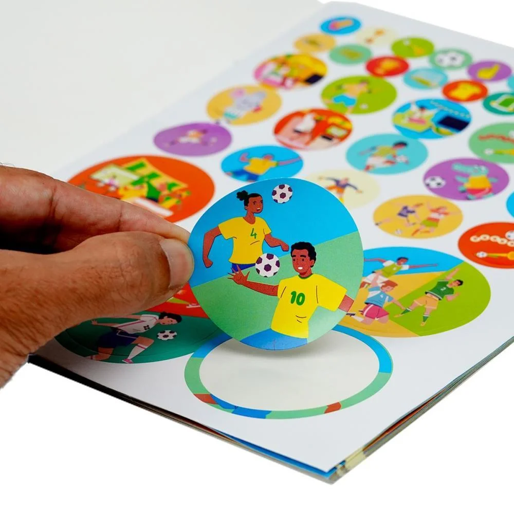 Copa Do Mundo Livro Futebol Ativid./Adesivos Magic Kids - imagem 4