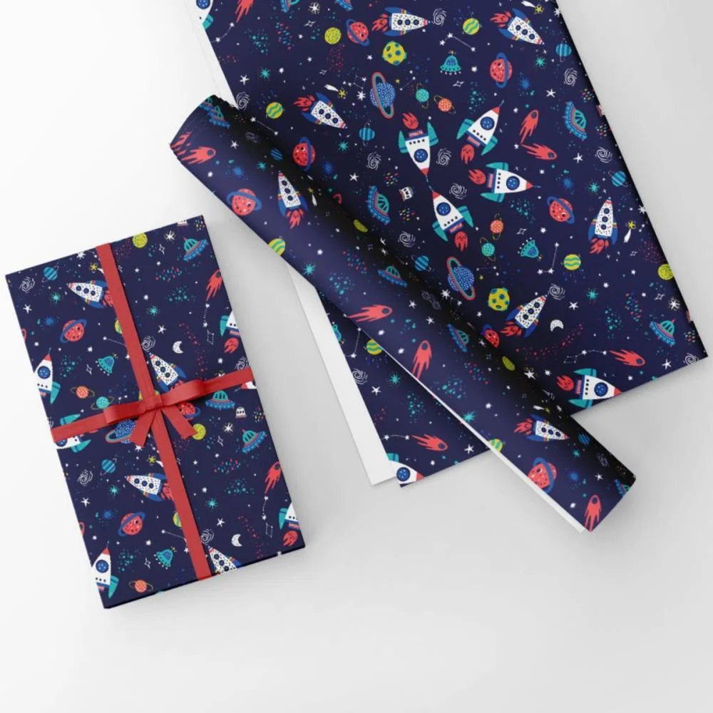Papel Presente Bobina Couche 60Cm. Mod.123 Foguetes Gessele (Bo-100Mts) - imagem 4